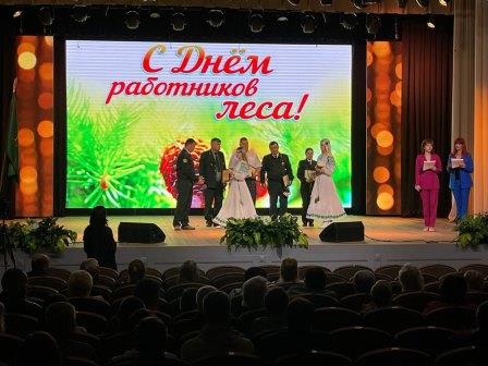 Праздничная концертная программа 