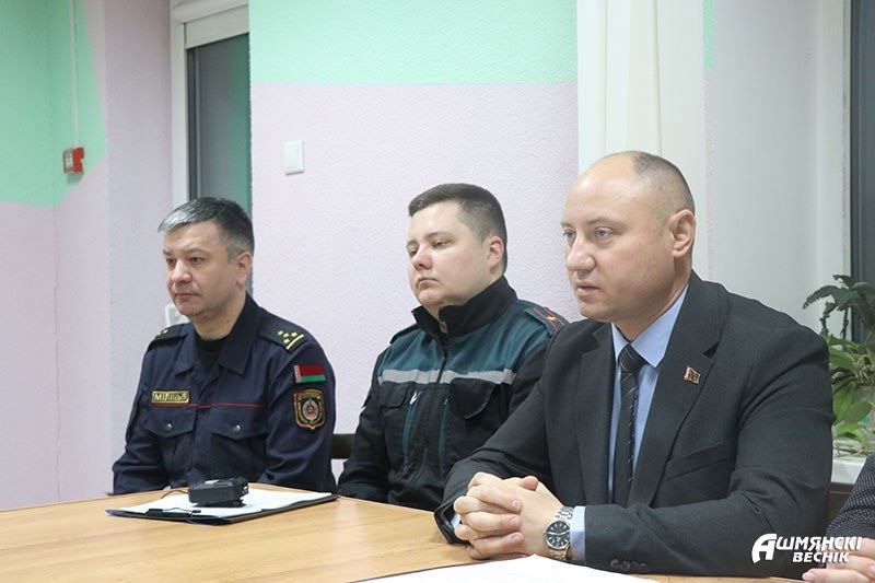 Заместитель председателя райисполкома Андрей Клышевский встретился с коллективом Ошмянского лесничества