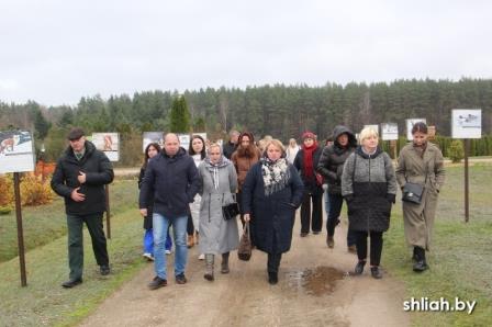 В районе прошёл выездной семинар «Туристические ресурсы Сморгонского района». Какие объекты посещают?