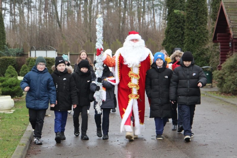 В усадьбе лесного Деда Мороза ребят ожидают новогодние приключения